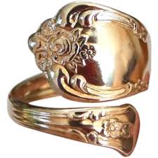 ONEIDA Floral Silver Plated Spoon Ring. For Sale at Ruby Lane