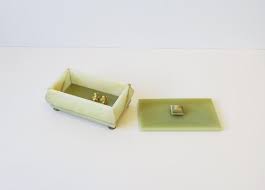 Green Onyx Marble Jewelry or Decorative Box For Sale at 1stDibs | green marble jewelry box, antique marble jewelry box, onyx box