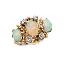 Vintage 14 Karat Yellow Gold Three Opal Ring – Aurum Jewelers