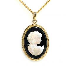 European style opal cameo 14 k OPJ 2537