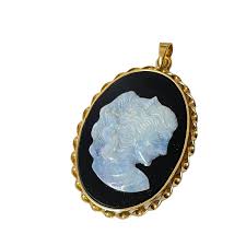 Vintage Opal and Onyx Cameo Pendant – MoshiGems