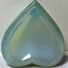 White opal heart-shaped bowl pz66 | eBay