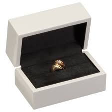 Moderna Double Ring Box