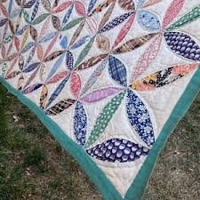 Coat of Many Colors Quilt - Etsy