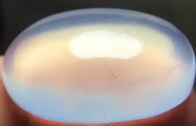 Oval Moonstone Gemstone: 30 Ct Transparent Crystal From ...