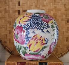 Vintage Chinoiserie Ginger Jar Vase With Tulips and ...