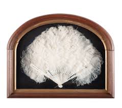 Lot - FOUR LADIES VICTORIAN HAND FANS