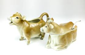 1982 Japan Otagiri Porcelain Cream and Sugar Cow Vessels ...