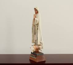 8 3/4" Tall Vintage Our Lady of the Holy Rosary of Fátima ...