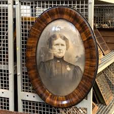 Vintage Female Portrait Photo in Oval Frame