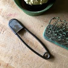 Vintage Brass Horse Blanket Pin (c.1900s) – Rush Creek Vintage