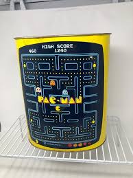 141: PAC-MAN Metal 1980 Trash Can | EstateSales.org