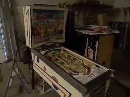1963 Gottlieb FLYING CHARIOTS Pinball Machine ~ Ouch ...