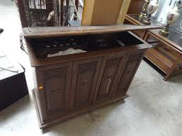 Sold at Auction: Vintage Fisher Stereo Console W/Turntable