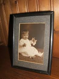 Antique Metal Lined Design Stand Photo Frame with Baby Photo ...