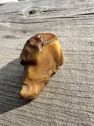 Any idea what this could be? : r/whatsthisrock