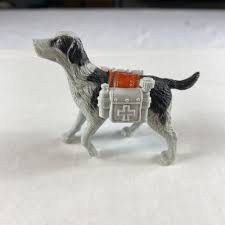Plastic Toy Red Cross Rescue Dog With Rescue Pack | eBay
