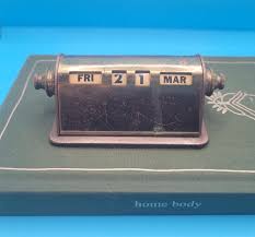Vintage Brass / Gold Coloured MCM Perpetual Desk Calendar ...