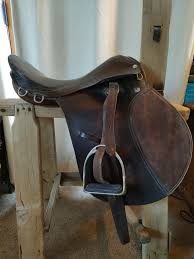 Silver Fox 17" English Saddle | eBay