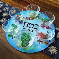 Pesach Teevonee" Vegan Passover Seder Plate - Round Glass ...