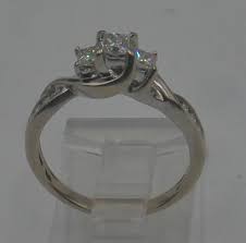 10KT WHITE GOLD RING 2.9 GRAMS SIZE 6.75 WITH DIAMONDS | eBay