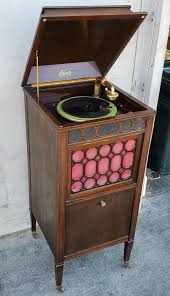 Edison disc phonograph antique/vintage – Pacific Thrift Store