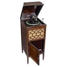 Edison Diamond Disc Phonograph Lu 37, C. 1925