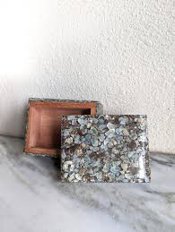 1970s Resin and Abalone Cedar Jewelry Box, Vintage Lucite With Crushed Seashells Wooden Lidded Keepsake Trinket Ring Box W Removable Lid - Etsy