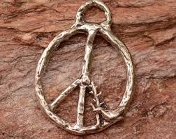 14k Gold Minimalist Peace Bracelet - Dainty Tiny Peace Sign Jewelry for Mindful Living - Elegant Sustainable Gift - Etsy