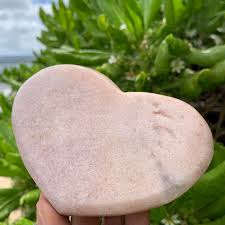 Pink Amethyst Heart #79 – lemuriacrystalshop