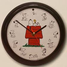 Peanuts Snoopy Sound Clock Plays Lucy and Linus Song With Light Sensor NEW | eBay