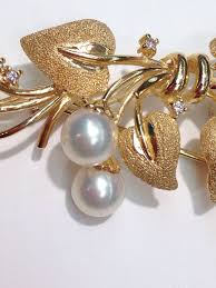 Antique Pearl and Diamond Brooch in 14K Gold, Diamond and Pearls, Brooch, Pearl Brooch, Diamond and Pearl Brooch, Pearls, Pins, Pin - Etsy