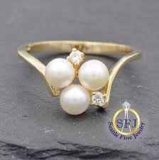 Pearl and Diamond Ring, Solid 14K Yellow Gold