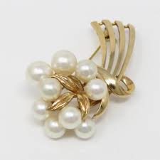 NYJEWEL Mikimoto 14k Yellow Gold 6.1mm-7.7mm Pearl Bouquet ...