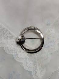CC Sterling Silver Circle Brooch Pin with Pearl Curtis Creations | eBay