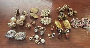 Vintage Clip On Earrings Earring Lot Rhinestone Gold Tone Fax Pearl & More | eBay