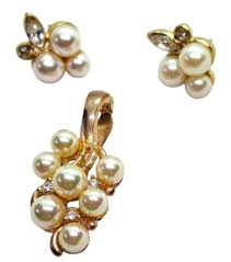 Vtg Jewelry Lot Faux Pearl Rhinestone Richelieu Grape post ...