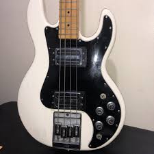 Peavey T-40 Bass Guitar, 4 String Pro White Finish, 1980 s/n ...