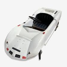 1970 Chaparral white pedal car | Selency
