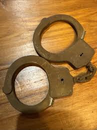 VINTAGE PEERLESS HANDCUFFS Patent 1912 & 1915 with Key (#79) $92.00 - PicClick
