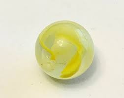 16mm Banana Swirl Early Edition Glass Player Marbles ...