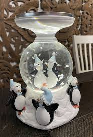 Bath & Body works christmas 2021 Penguin light up musical ...