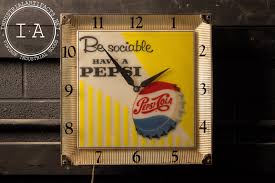 Vintage Lighted Plastic Pepsi Advertising Clock – Industrial ...
