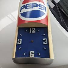 Vintage Pepsi Clock for Sale in San Diego, CA - OfferUp