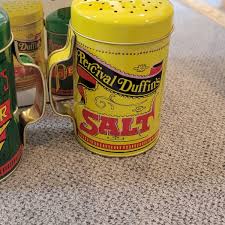 NORPRO Nostalgic Salt & Pepper Shakers, 2 Piece Set - 4 inch tall 10 oz capacity | eBay