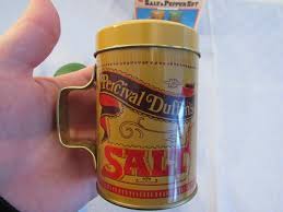 Vintage Salt and Pepper Shakers 2 Piece Set Country Tins Range Top | eBay Australia