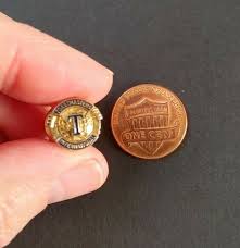 Vintage pin tie tack Toastmasters International gold tone ...
