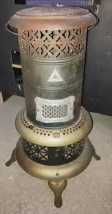 Vintage Perfection Oil Heater With Wicks Working for Sale in Denver, CO - OfferUp
