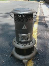 OLD VINTAGE PERFECTION OIL HEATER 560 | #159187537