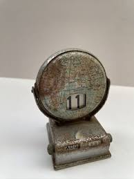Vintage Metal Flip Calendar World Map Perpetual Calendar | eBay